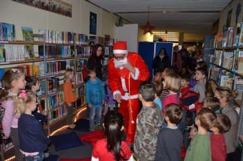 Endlich hat er es in die Bücherei geschaftt Nikolaus_2014_1